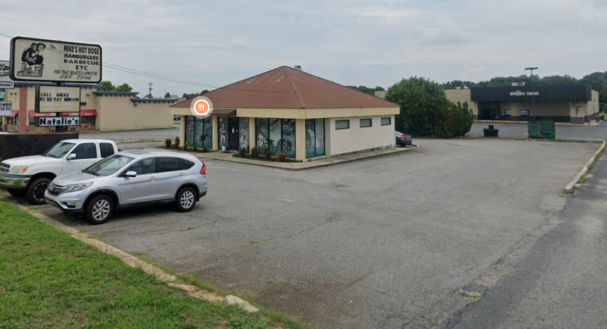 823 Building